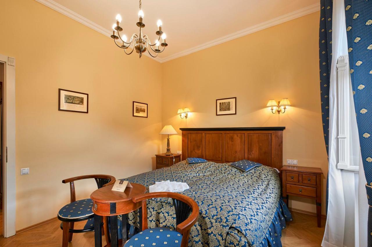 Salvator Hotel 4*